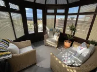 Cornish Holiday Home in Tintagel - New from Easter 2024 틴태절 호텔