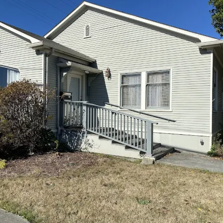 Centrally located historic bungalow, minutes from downtown and Cal Poly Humboldt