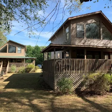 Trout Chalet - Nottely Riverfront, Starlink w/ Roku TV, Easy River Access