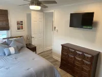 Comfortable 2 Bedroom 2 Bath Apartment
