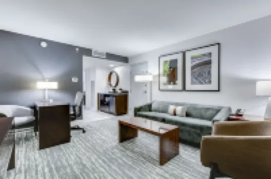 Embassy Suites by Hilton Louisville East Hotels in Lyndon