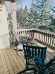 Cute kid-friendly condo next to Dollar Mountain