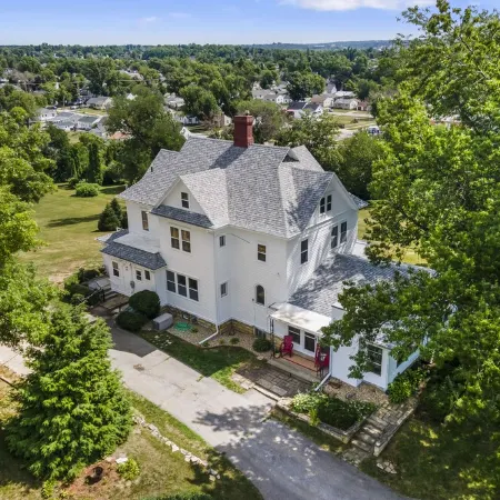 Historic Charm at Richmond Hill