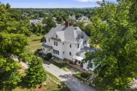 Historic Charm at Richmond Hill