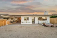 The Palo Santo | Cowboy Pool, Sauna, Putting Green