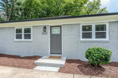 The Forest • Downtown Raleigh ~Newly Renovated