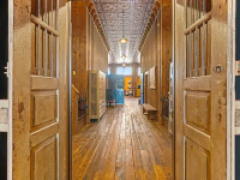 THE URBAN COWBOY | Historic loft meets the spirit of the cowboy Hotels in Llano