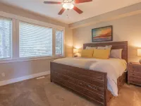 Modern Victor Town Home with Hot Tub and AC Hotels in Victor