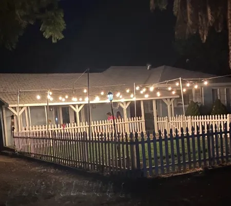 All Inclusive Amenities &Tax.Kayak,Sup,Pedal Boat,PingPong, Pickleball,Movie Nt