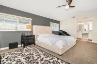 ☀6 beds Fully Remodeled Villa ♨Heated Pool/Jacuzzi☀ Hotels near Tierra Santa Shopping Center