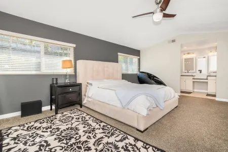 ☀6 beds Fully Remodeled Villa ♨Heated Pool/Jacuzzi☀