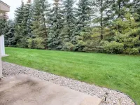 Newly Updated 2 Bedroom Townhome with Fireplace