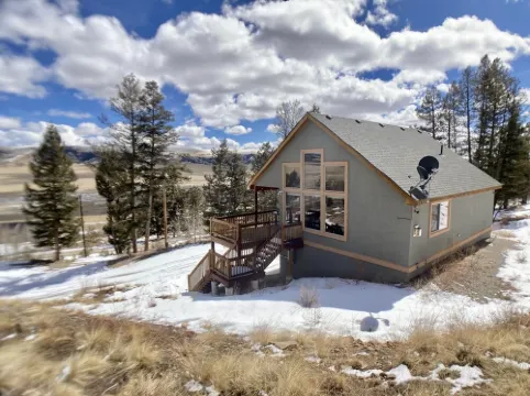 Fully Stocked Family Friendly Cabin Near Breckenridge