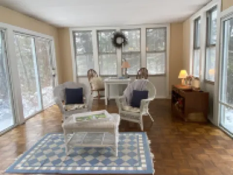 Cape Home In the Beautiful Berkshires - Near Lenox & Bousquet Hotels in Pittsfield