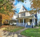 Modern Victorian Family Home Mins-To Downtown/OTR!!