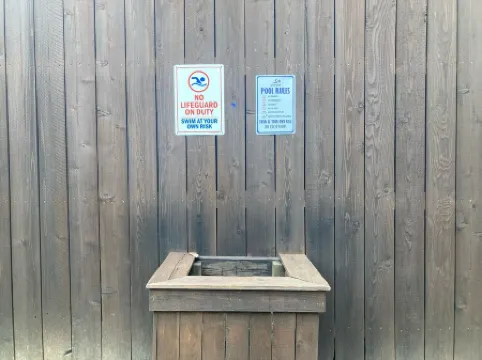 5 minutes to St. Francis Hospital • Central • Great for families