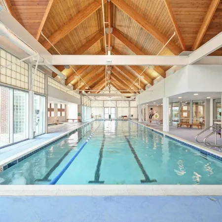 4 BR/4.5 BA luxury townhome in Bear Trap Dunes 2 min walk to all amenities
