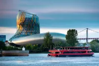 2 Bedroom Apartment in Blaye