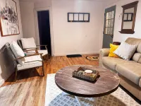 Fire Rock Cottage - Near Spring River - Fire Pit - Free Wood - Wifi