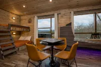Lagniappe  Lookout , Smoky Mountain View  Private Indoor Pool Hot Tub - Private Pools