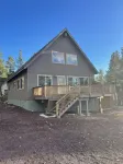 Cardinal Nest: Modern Cabin in Munds Park - 20 min to Flag and 40 min to Sedona