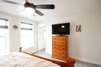 Cozy townhouse near Yellowstone River. Pet friendly.