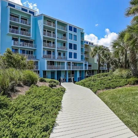 Omni Resort - Gorgeous Top Floor Penthouse with Oceanfront Views - Shipwatch!