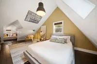 Blue Mountain Loft - A Unique Jewel In The Trees