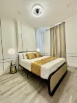 Muse in the city’s historic district near Aquarium, Zoo, Wheels, Arch, Stadium - balcone