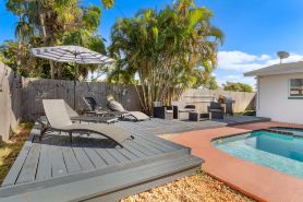 Pool Home Close to the Beach and Trails