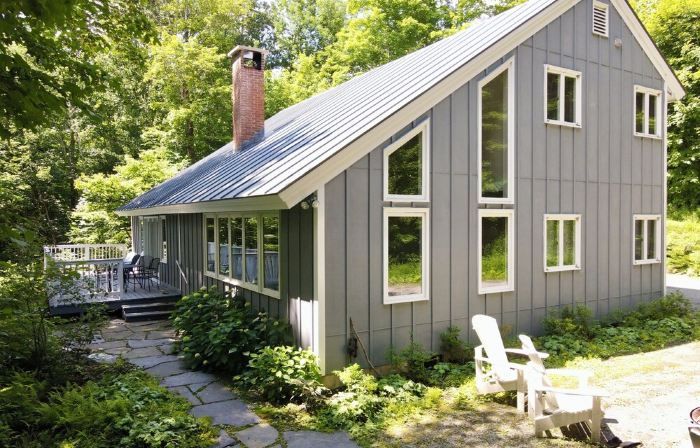 Spacious Home <1 Min from Lincoln Peak! Fits the Whole Extended Family