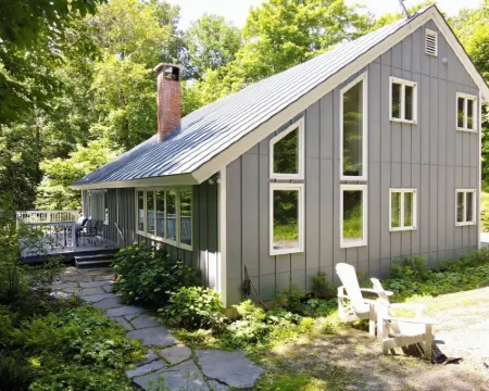 Spacious Home <1 Min from Lincoln Peak! Fits the Whole Extended Family Hotels in Warren