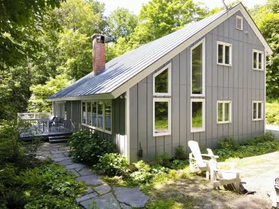 Spacious Home <1 Min from Lincoln Peak! Fits the Whole Extended Family 舒格布希度假村附近的飯店