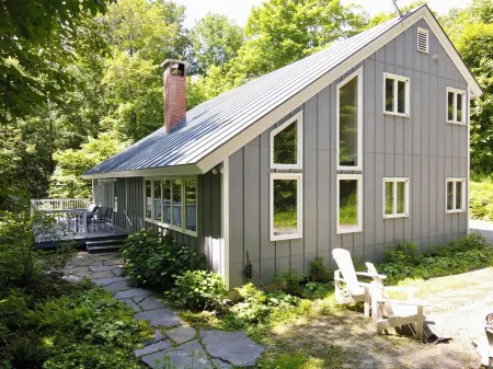 Spacious Home <1 Min from Lincoln Peak! Fits the Whole Extended Family Отели рядом с достопримечательностью «Шугарбуш Резорт»