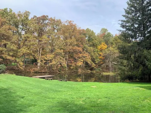 Pine Grove Retreat- True Mtn. Chalet near 7 Springs, Falling Water, & Ohiopyle