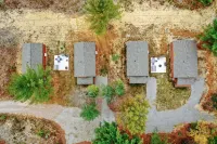 Cabin # 3 at Northern Comfort w/opt side by side rentals