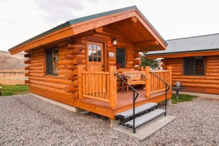 The Bunkhouse at J&J Cabins