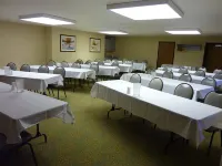 Ramada by Wyndham Helena Hotels in Helena