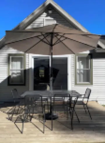 Modern Cabin Higgins Lake; Walk to Hiking, XC Ski, River, Town, Near Golf + Orv