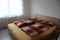 Light-filled, comfortable apartment in a quiet central location - close to the beach Hotels in Zingst