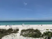 BEACHFRONT HOUSE DIRECTLY ON SOFT SUGAR WHITE SANDS