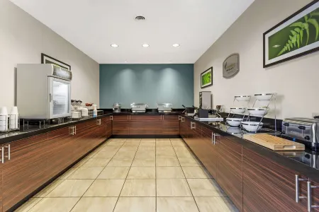 Sleep Inn & Suites Cumberland