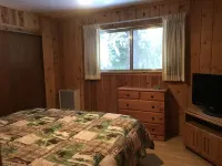 Murphy's cottage in Arnold