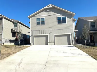SeaWorld & Lackland Air Force Base Modern Home Hotels near St Rose of Lima Catholic Church