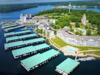 Beautiful lake front condo in perfect location by land and water.  Boat Slip. - 4-Star