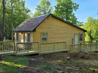 Cozy cabin in Brasher Falls, NY