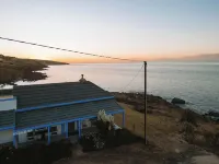 20% Off Monthly | Waterfront-View | Sea J's | 4BR Hotels in Penneshaw