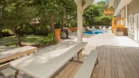 Sandbridge water lovers retreat with beach, pool, canal, and lakes to explore. - Private Pools