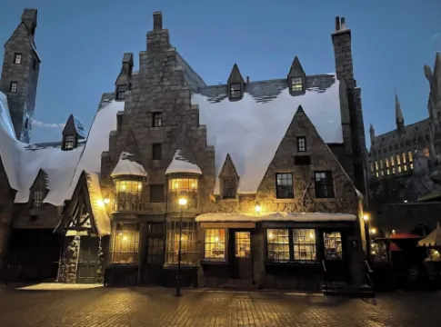 Vibrant Unit in Griffith