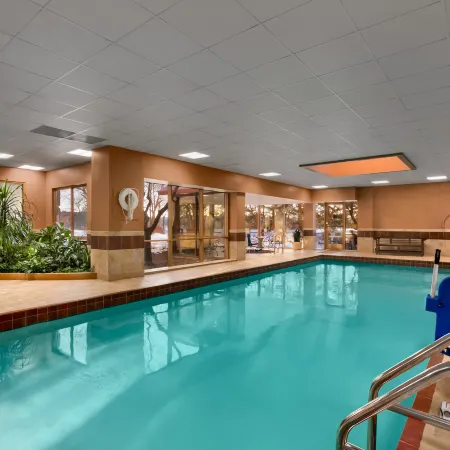 Embassy Suites by Hilton Chicago North Shore Deerfield